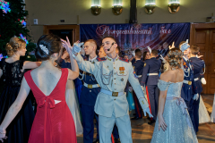 AIV_1977